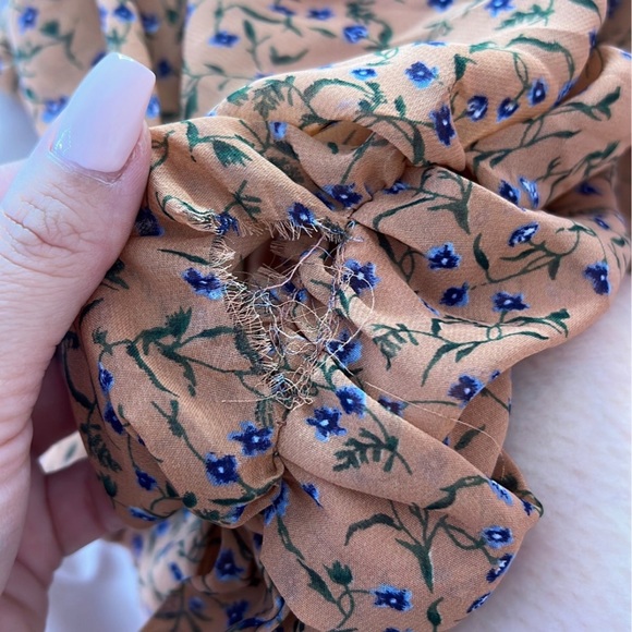 Floral dress - Picture 5 of 6